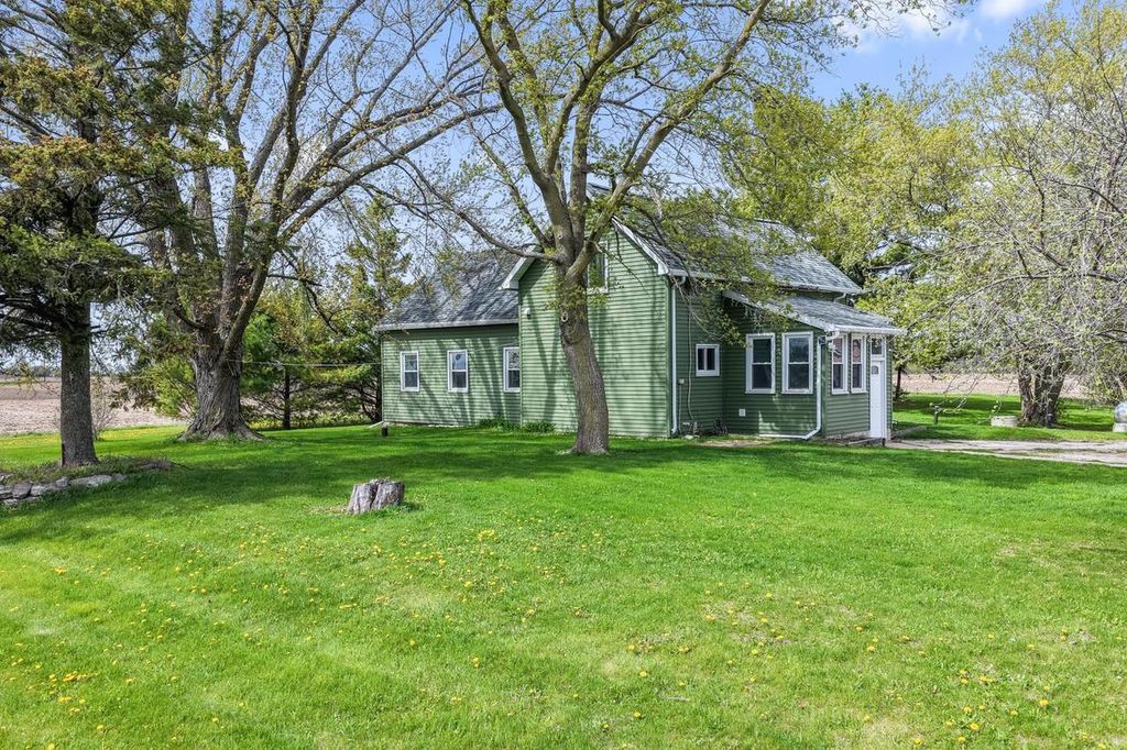 Photo of 4335 Depere ROAD, Denmark, WI 54208 (MLS # 50324989)