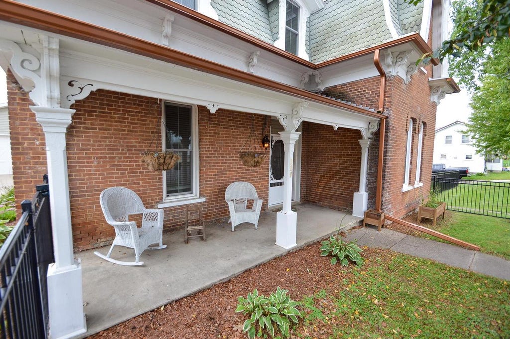 Photo of 229 N Monroe STREET, Lancaster, WI 53813 (MLS # 2033208)