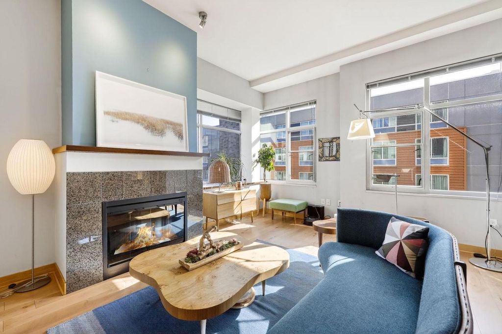 Photo of 309 W Washington AVENUE #700, Madison, WI 53703 (MLS # 2020093)