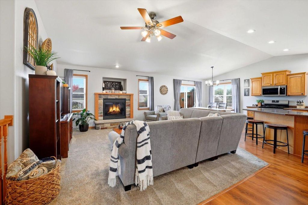 Photo of 1219 Sunflower DRIVE, West Bend, WI 53090 (MLS # 1939499)