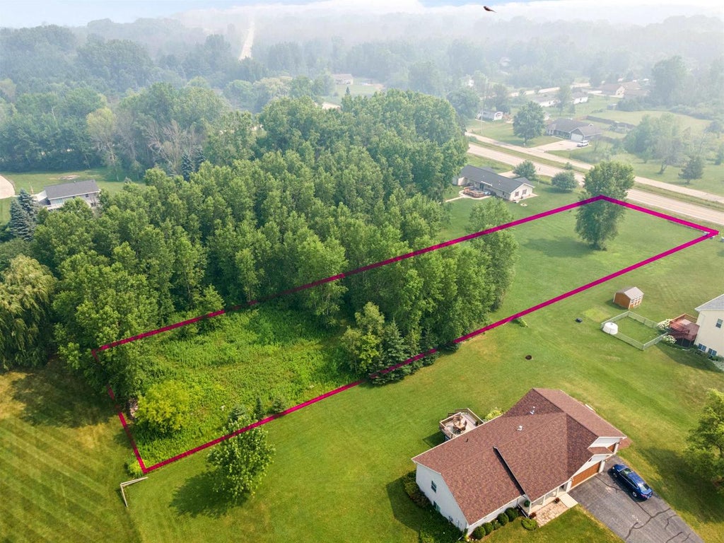 Photo of 865 County Road J, Little Suamico, WI 54141 (MLS # 50329412)