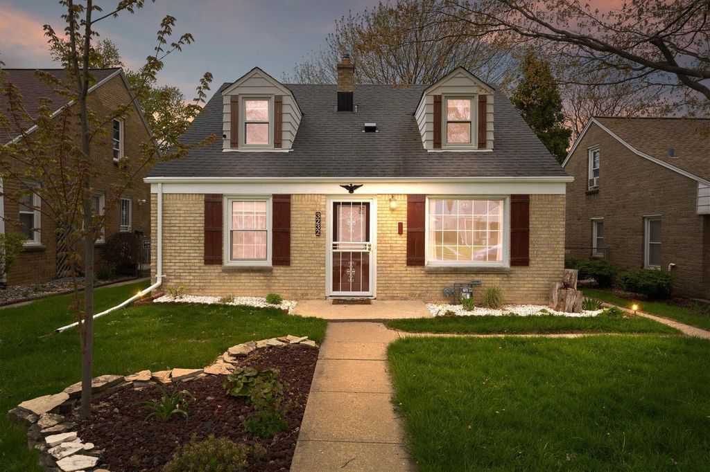 Photo of 3232 N 79th STREET, Milwaukee, WI 53222 (MLS # 1963272)