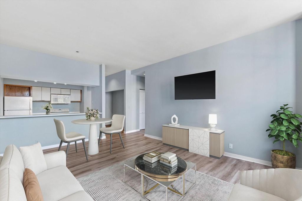 Photo of 234 N Broadway #204, Milwaukee, WI 53202 (MLS # 1943450)