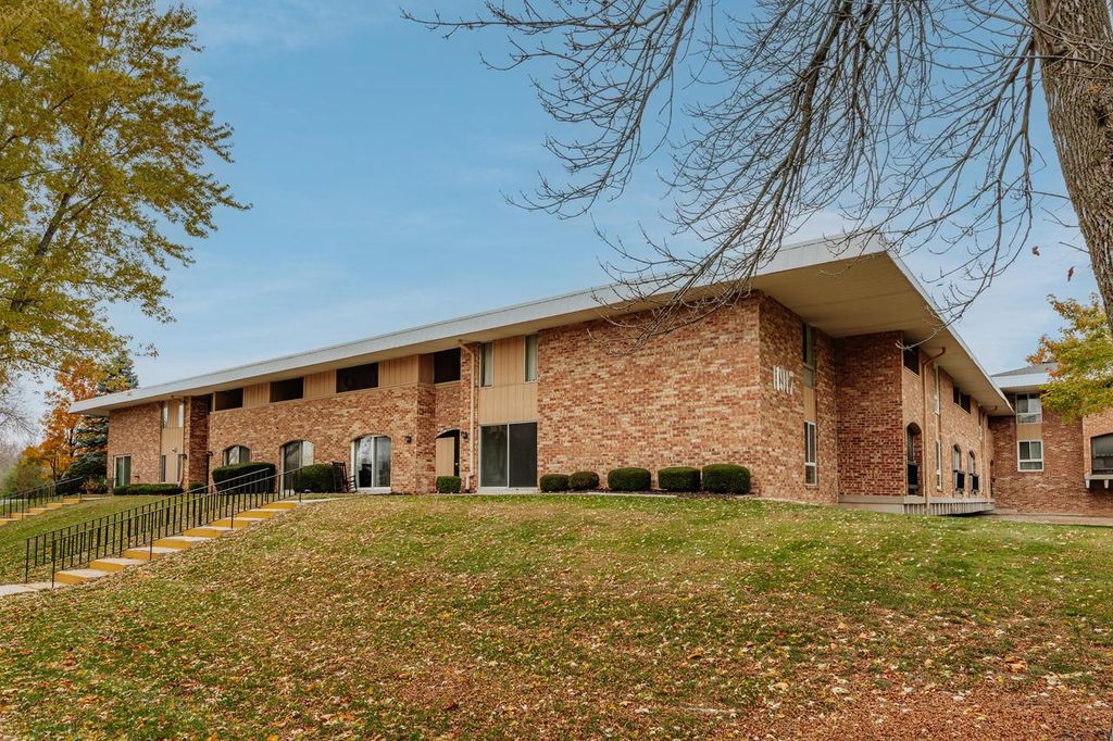 Photo of 11917 W Appleton AVENUE #6, Milwaukee, WI 53224 (MLS # 1942144)