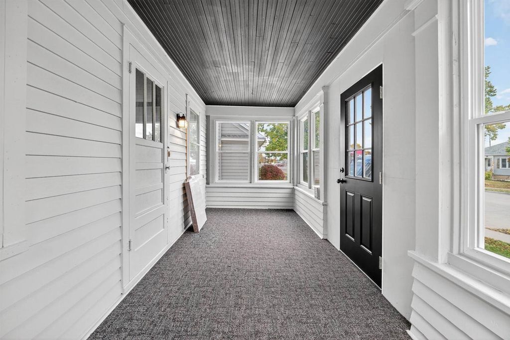 Photo of 442 N Park AVENUE, Fond Du Lac, WI 54935 (MLS # 50317747)