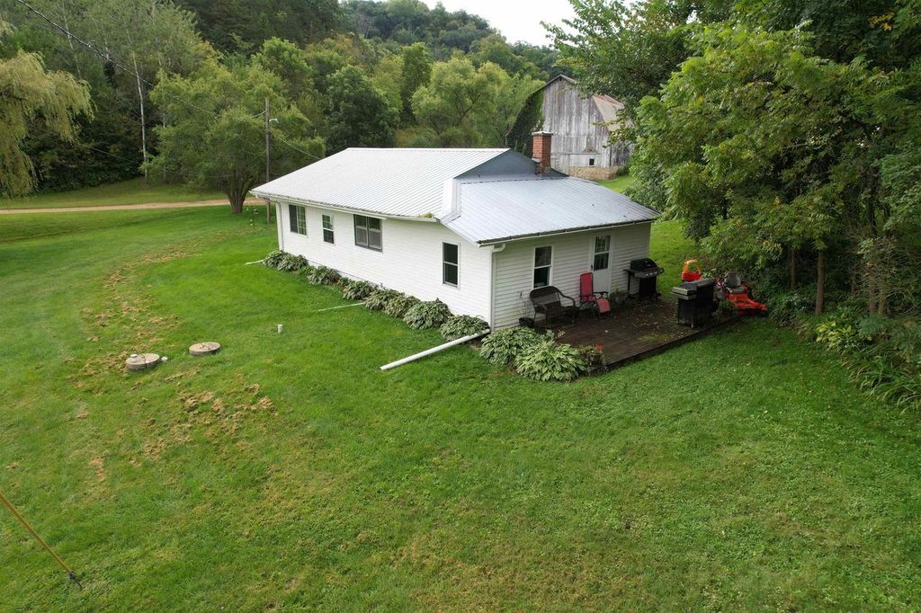 Photo of 31473 county highway O ROAD, Muscoda, WI 53573 (MLS # 2008443)