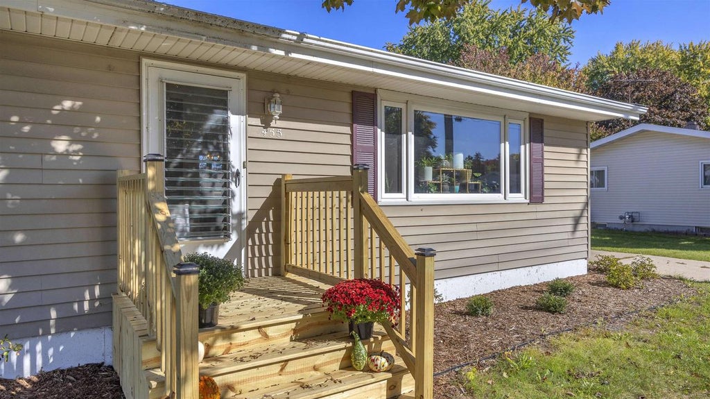 Photo of 455 E Scott STREET, Fond Du Lac, WI 54935 (MLS # 50334159)