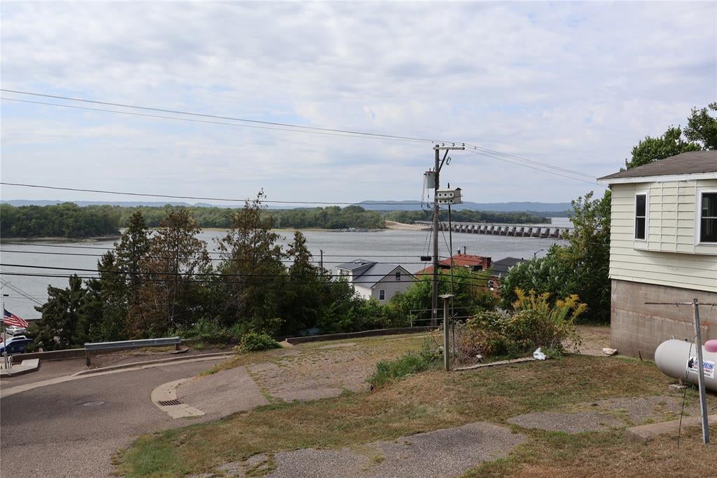 Photo of 100 2nd STREET, Alma, WI 54610 (MLS # 1604670)