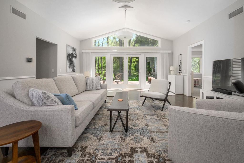 Photo of 8029 Shag Bark CIRCLE, Cross Plains, WI 53528 (MLS # 2023158)