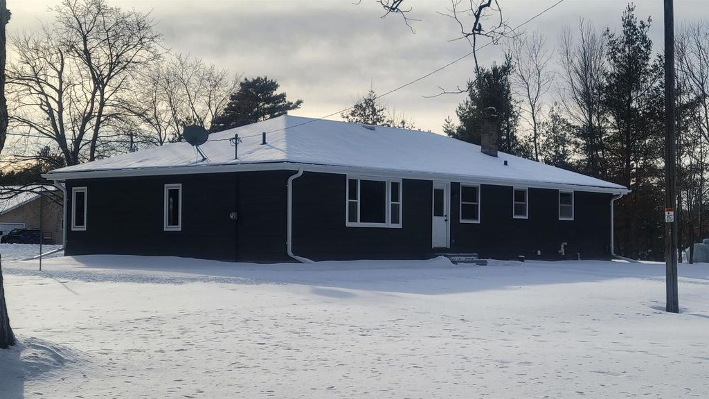 Photo of 7106 Garbrecht ROAD, Oconto Falls, WI 54154 (MLS # 50320106)