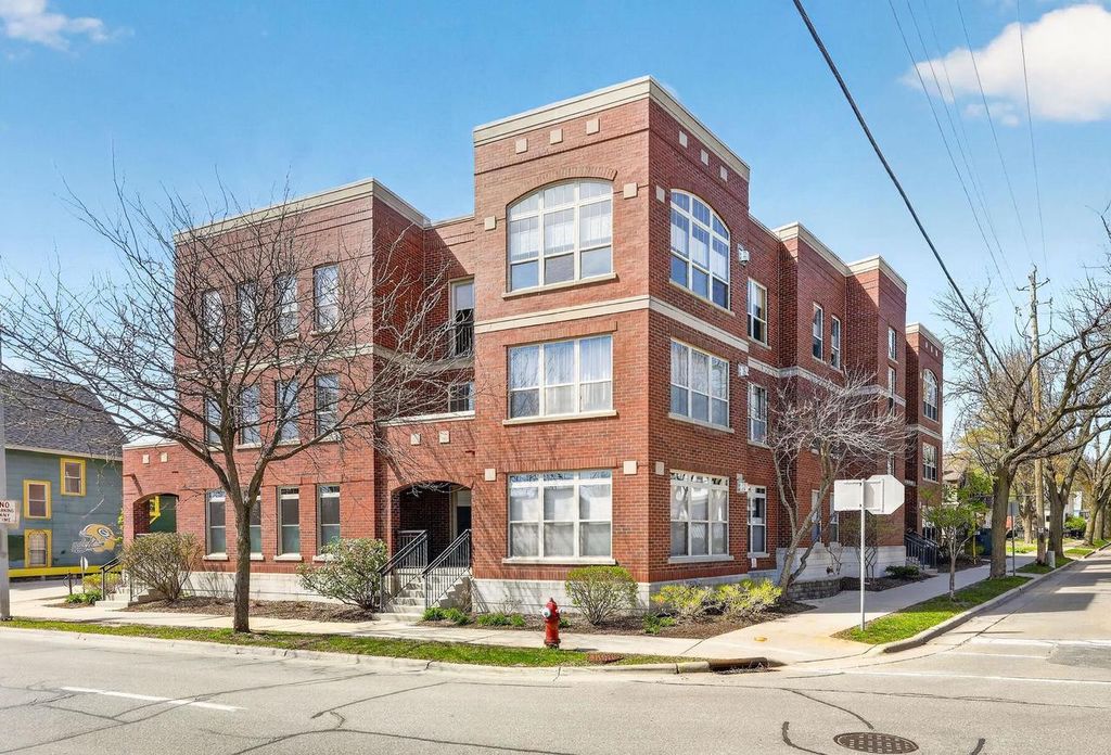 Photo of 280 Division STREET #301, Madison, WI 53704 (MLS # 2020634)