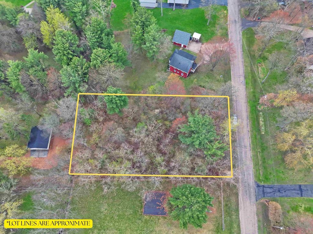 Photo of Oak Tree ROAD, Stevens Point, WI 54482 (MLS # 50324368)