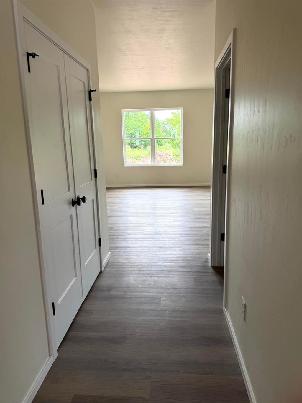 Photo of 2111 Golden Gate DRIVE, Appleton, WI 54913 (MLS # 50326358)