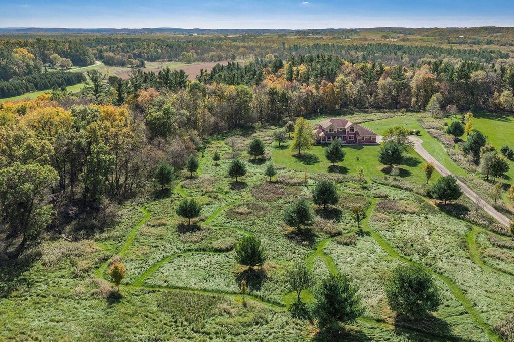 Photo of E4937 County Road V, La Valle, WI 53941 (MLS # 2034761)