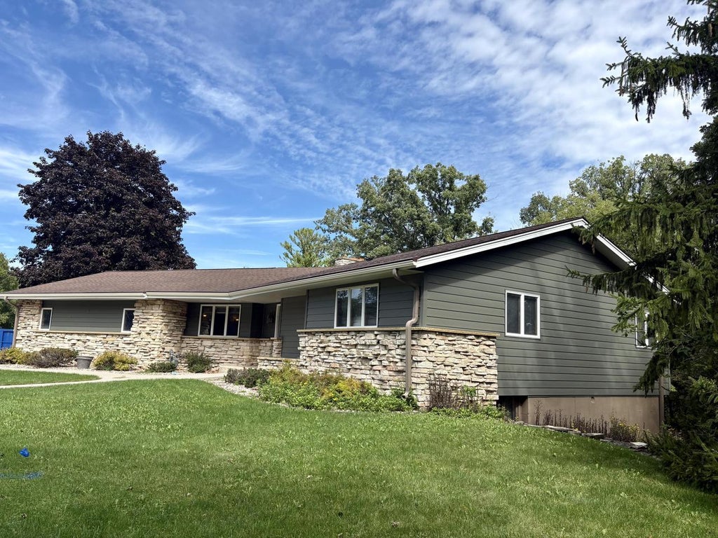 Photo of 170 Crestwood DRIVE, Sheboygan Falls, WI 53085 (MLS # 1980866)