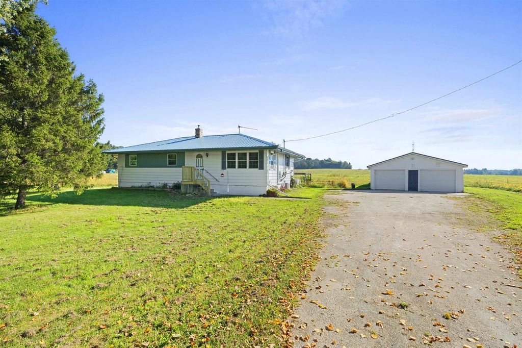 Photo of 6403 Menchalville ROAD, Reedsville, WI 54230 (MLS # 50317282)