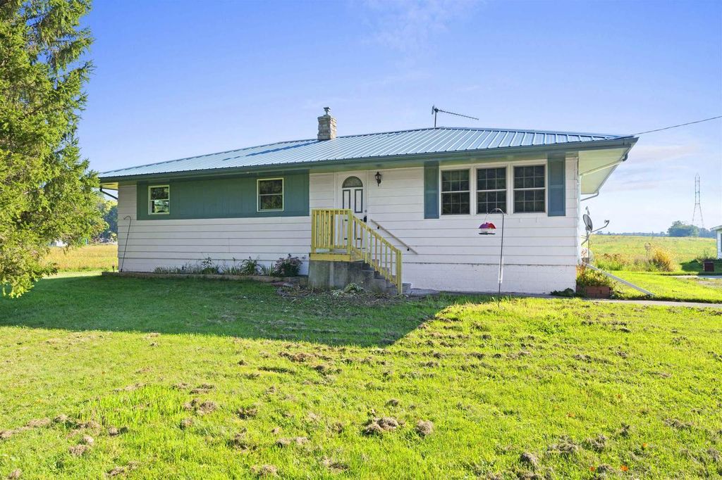 Photo of 6403 Menchalville ROAD, Reedsville, WI 54230 (MLS # 50317282)