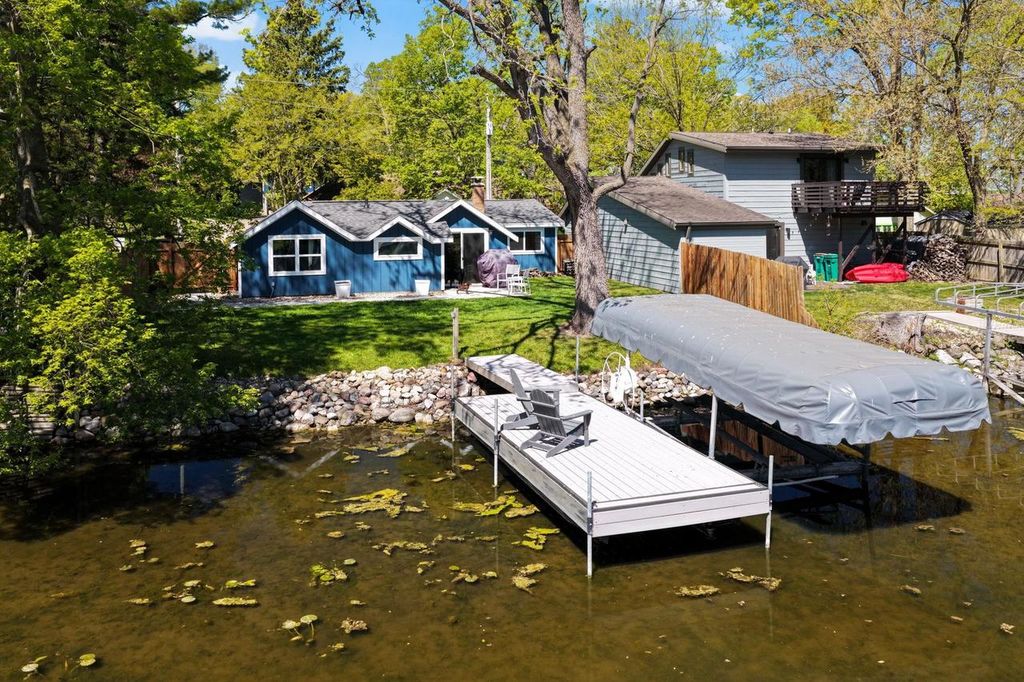 Photo of 6013 South COURT, Mcfarland, WI 53558 (MLS # 2023219)