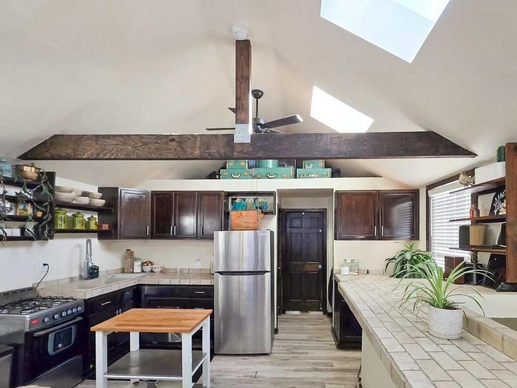 Photo of 1730 S 6th STREET, Milwaukee, WI 53204 (MLS # 1947263)