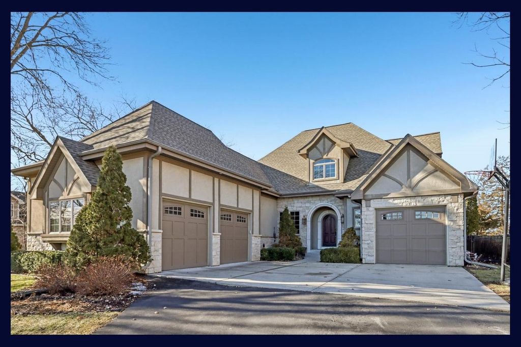 Photo of 705 S Ferry DRIVE, Lake Mills, WI 53551 (MLS # 2014734)