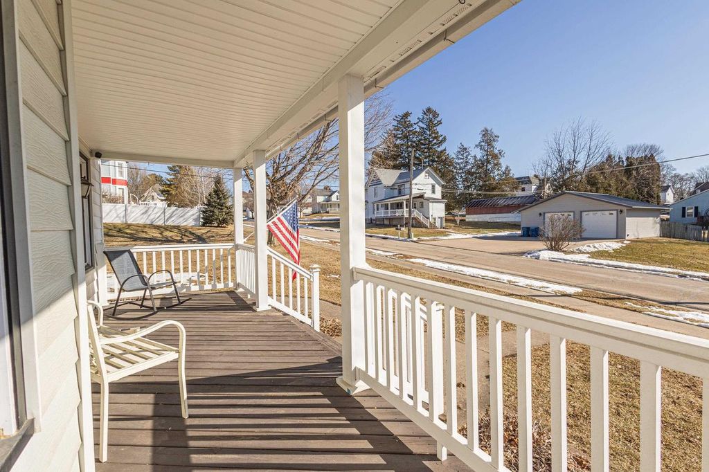 Photo of 173 2nd STREET, Benton, WI 53803 (MLS # 2016772)