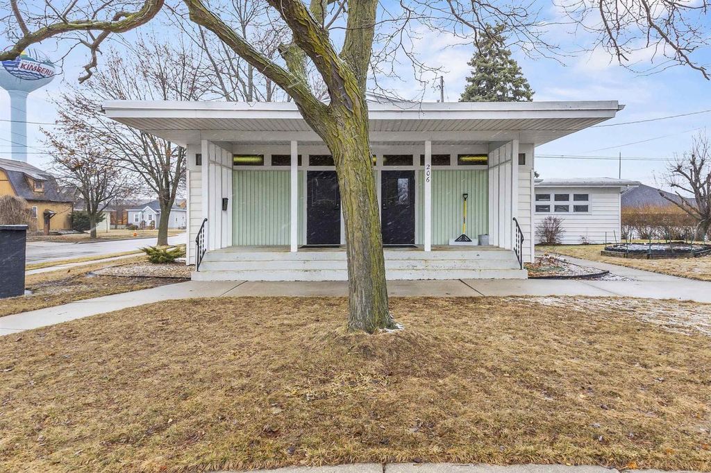 Photo of 206 N John STREET, Kimberly, WI 54136 (MLS # 50322217)