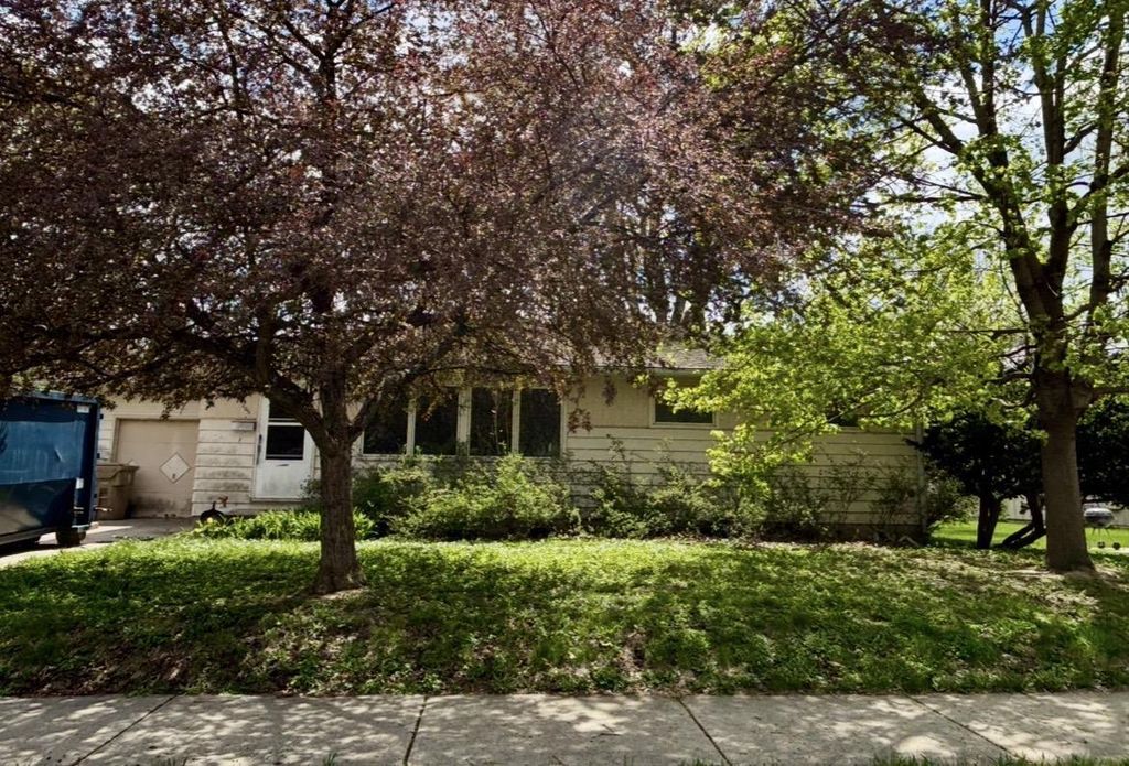 Photo of 205 Tompkins DRIVE, Madison, WI 53716 (MLS # 50324233)