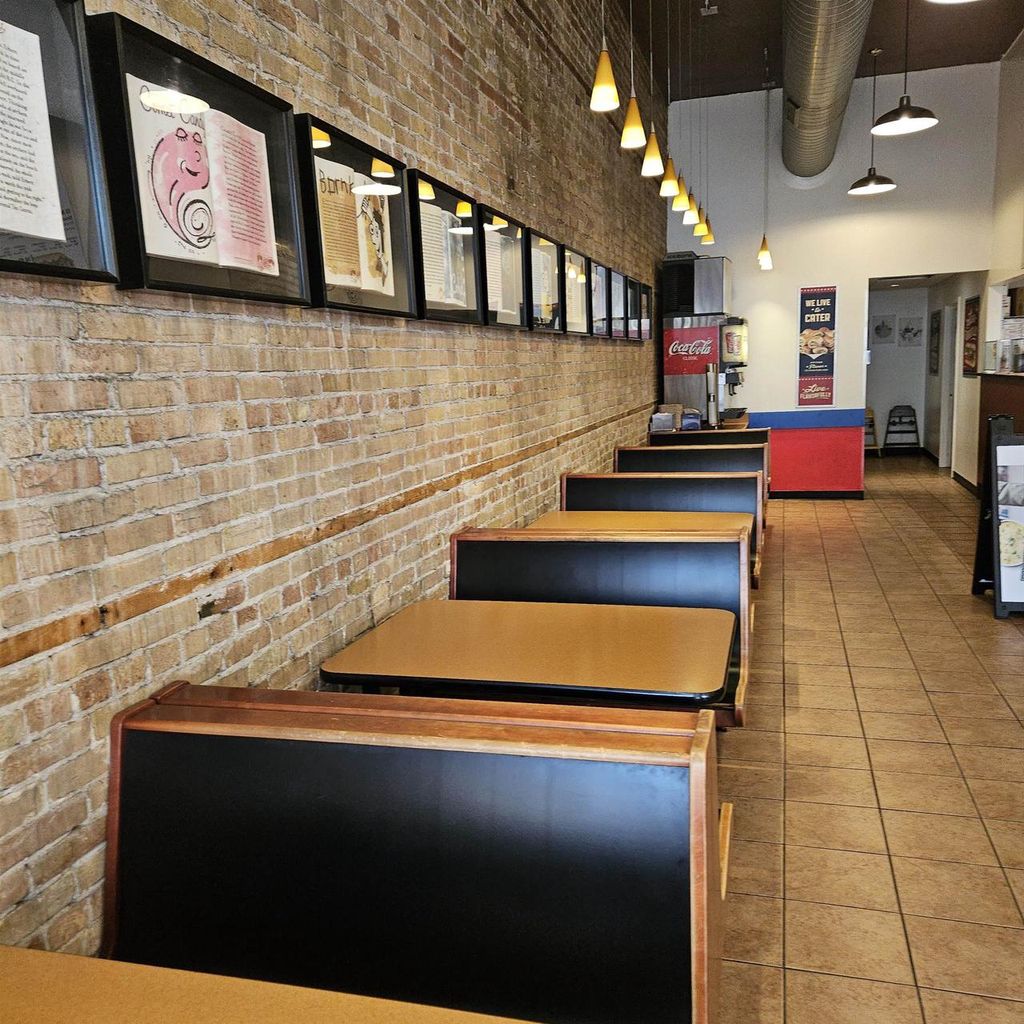 Photo of 812 Main STREET, Stevens Point, WI 54481 (MLS # 22504960)