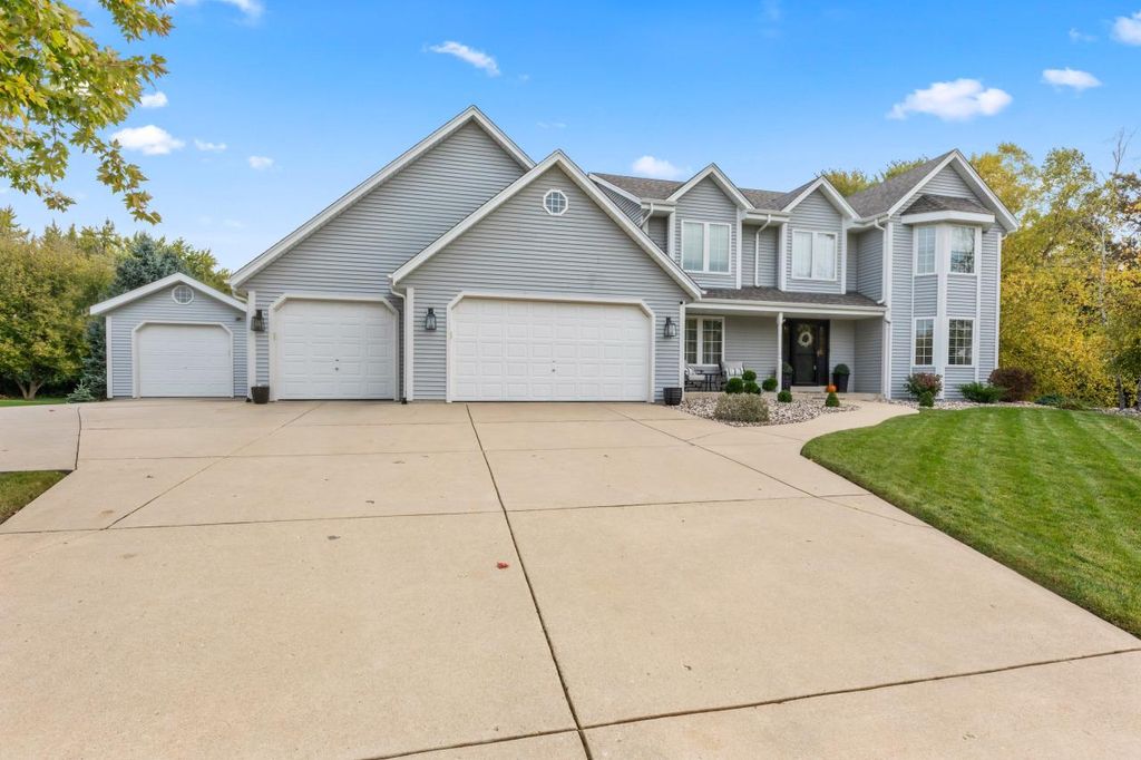 Photo of 284 Sand Hill LANE, Dousman, WI 53118 (MLS # 1939731)