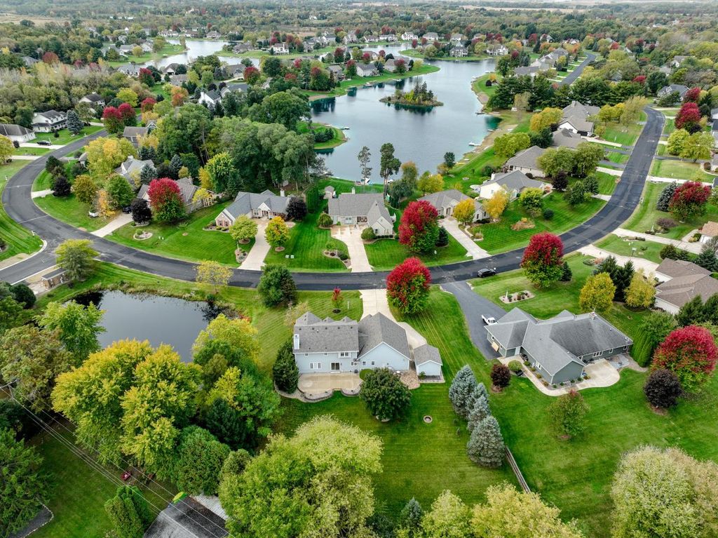 Photo of 284 Sand Hill LANE, Dousman, WI 53118 (MLS # 1939731)