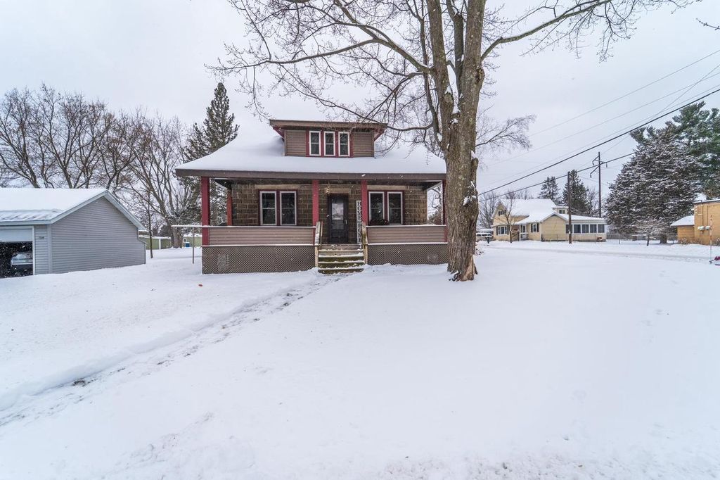 Photo of 700 S Genesee STREET, Merrill, WI 54452 (MLS # 22505716)