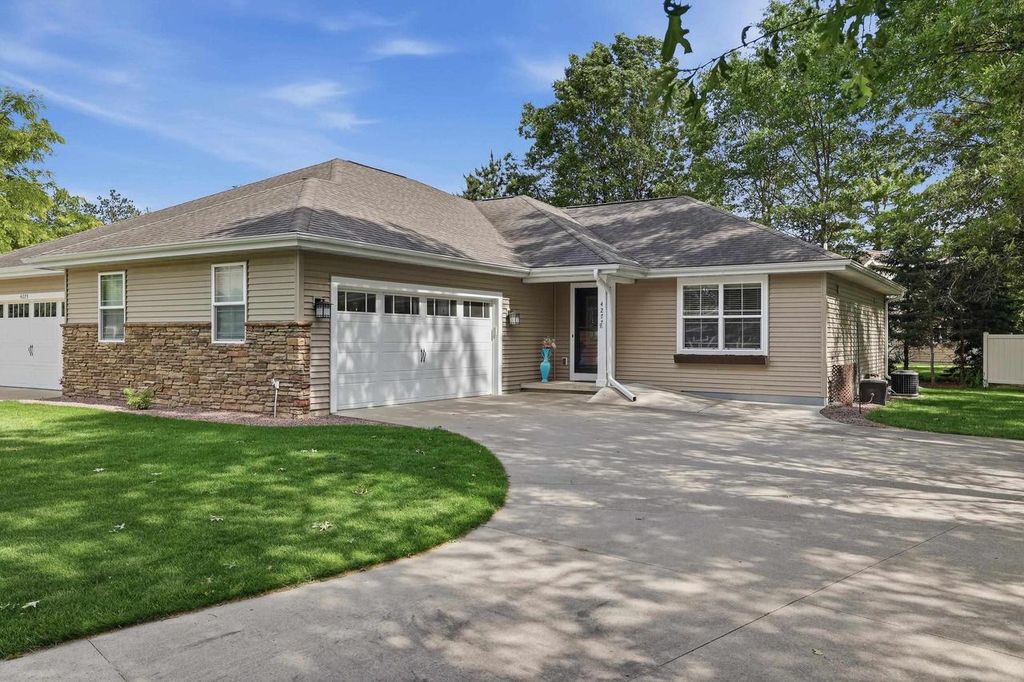 Photo of 4277 Windsong PLACE, Plover, WI 54467 (MLS # 22601269)