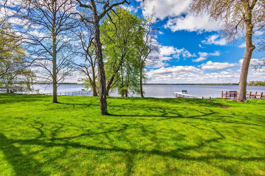 Photo of Edgewood LANE, Oshkosh, WI 54904 (MLS # 50325537)