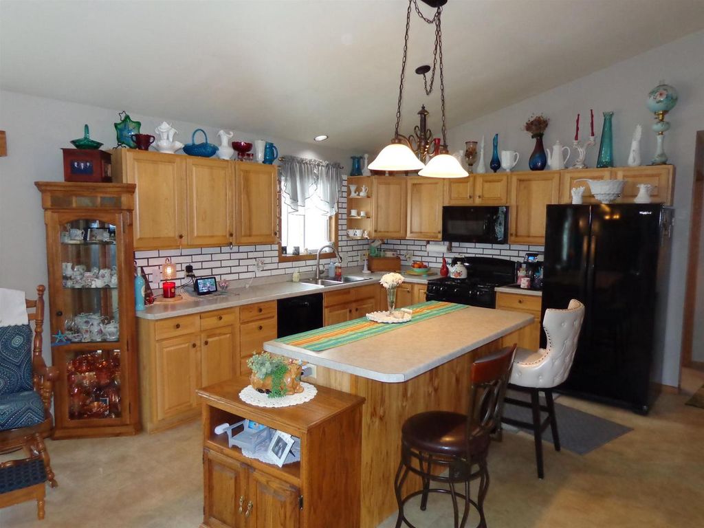 Photo of 2110 E Breezewood COURT, Plover, WI 54467 (MLS # 22600687)