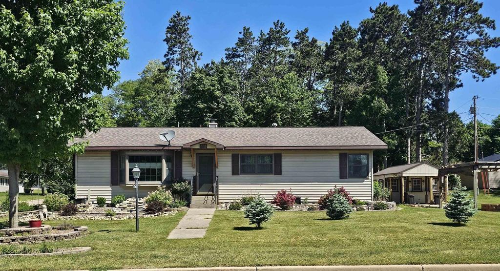 Photo of 145 Forest LANE, Montello, WI 53949 (MLS # 2019005)