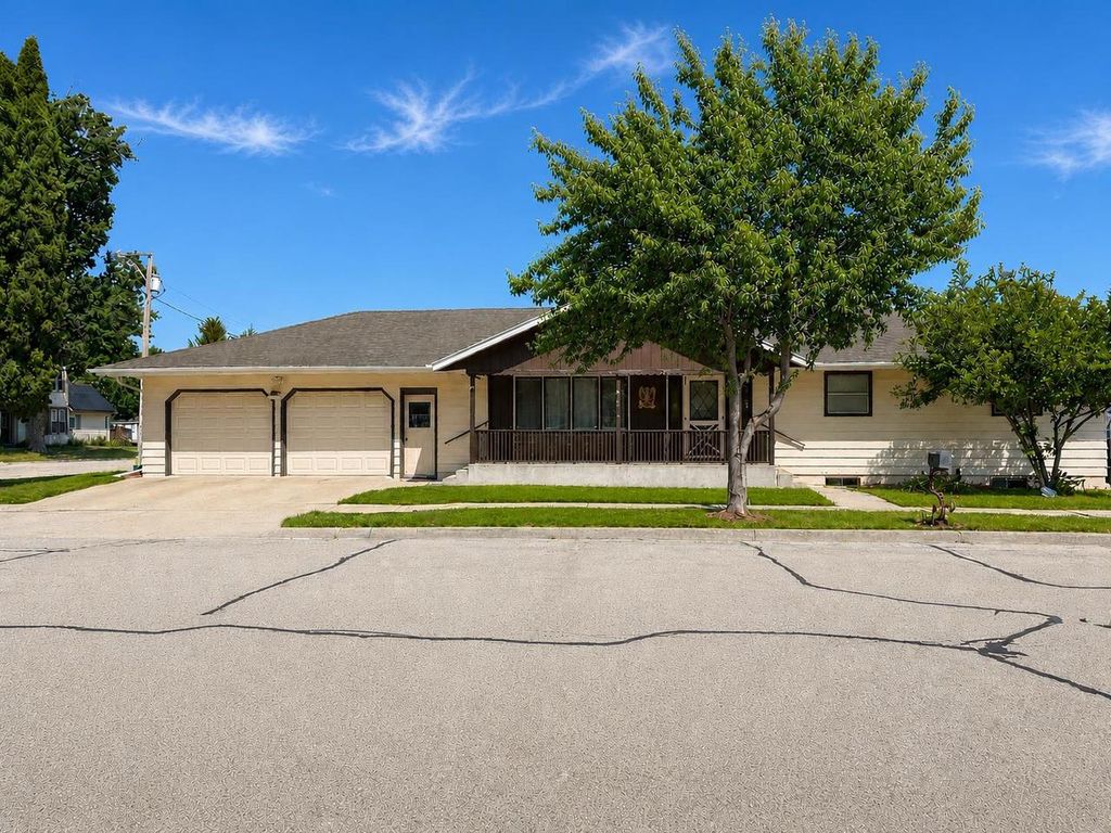 Photo of 300 S Park STREET, Albany, WI 53502 (MLS # 2024892)