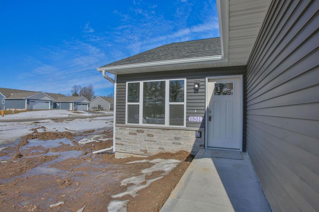 Photo of 1501 E 23rd STREET, Marshfield, WI 54449 (MLS # 22601215)