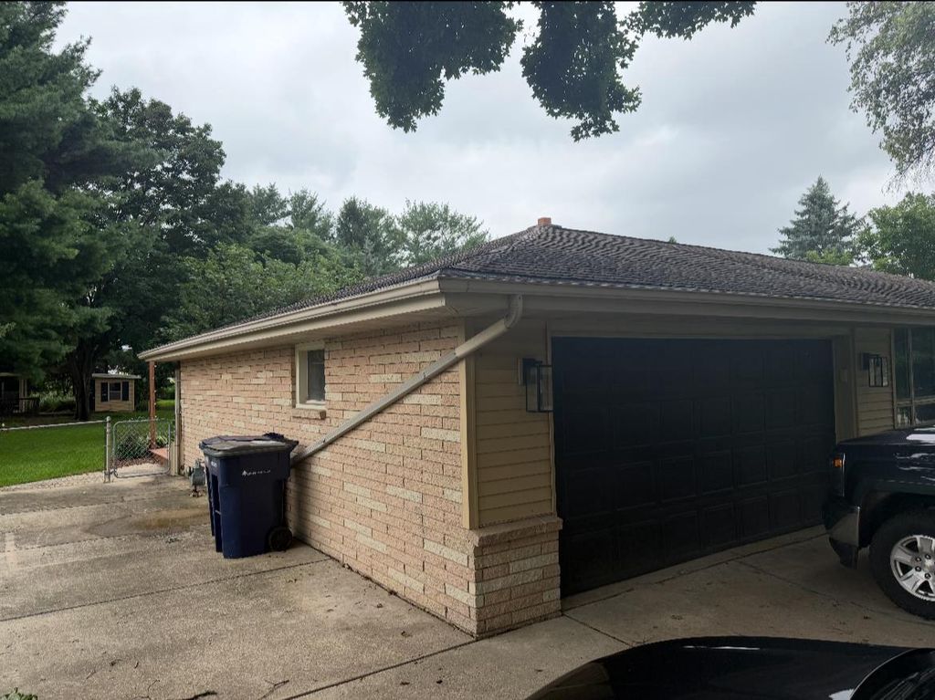 Photo of 2910 Rutledge AVENUE, Janesville, WI 53545 (MLS # 2015483)