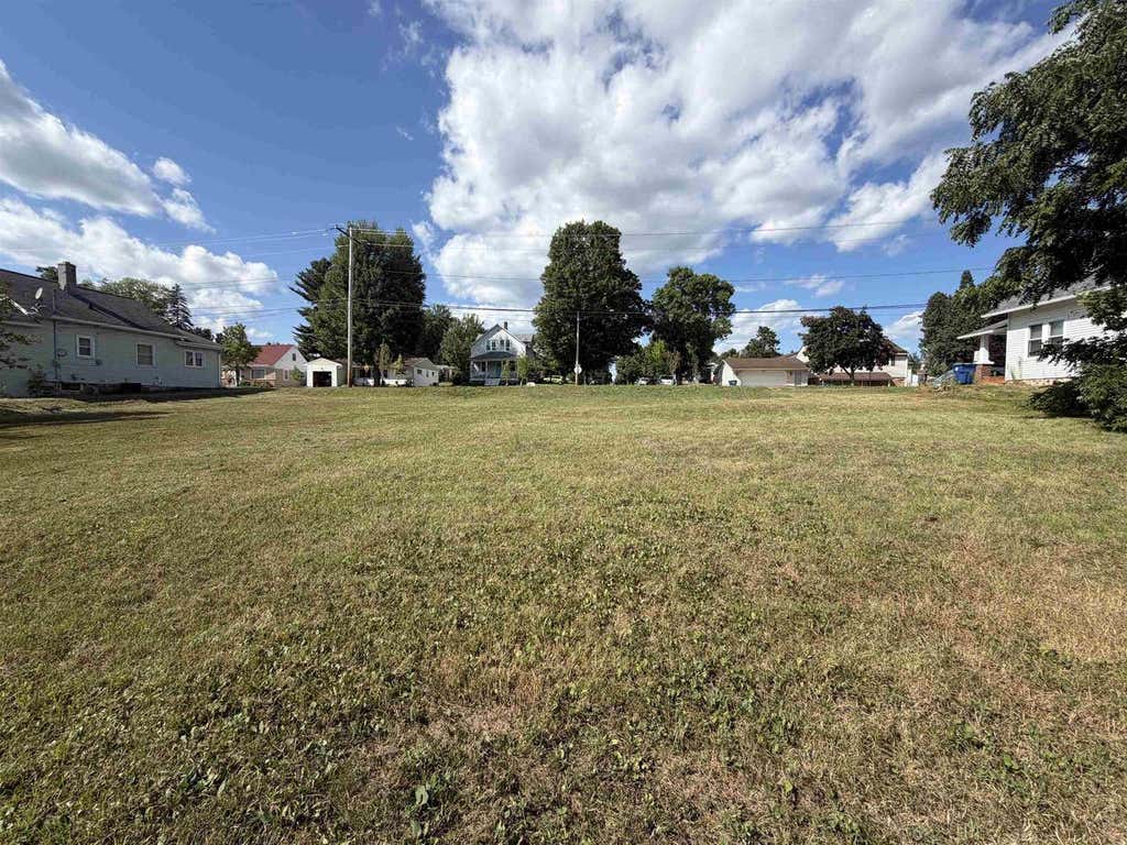 Photo of 201 W Randolph STREET, Wausau, WI 54401 (MLS # 22604136)