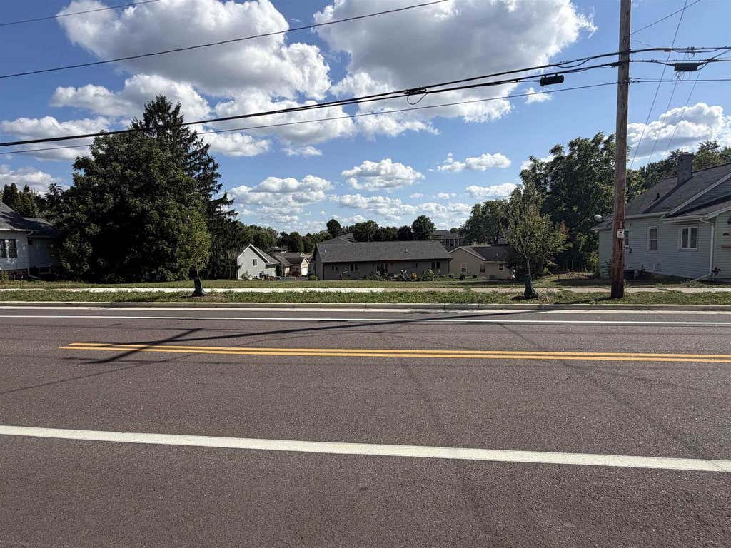 Photo of 201 W Randolph STREET, Wausau, WI 54401 (MLS # 22604136)