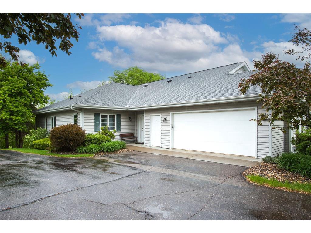 Photo of 2645 Golf View DRIVE, River Falls, WI 54022 (MLS # 7138283)