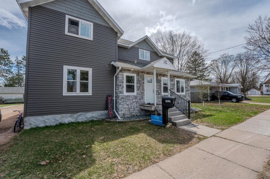 Photo of 1013 9th AVENUE, Antigo, WI 54409 (MLS # 22603763)
