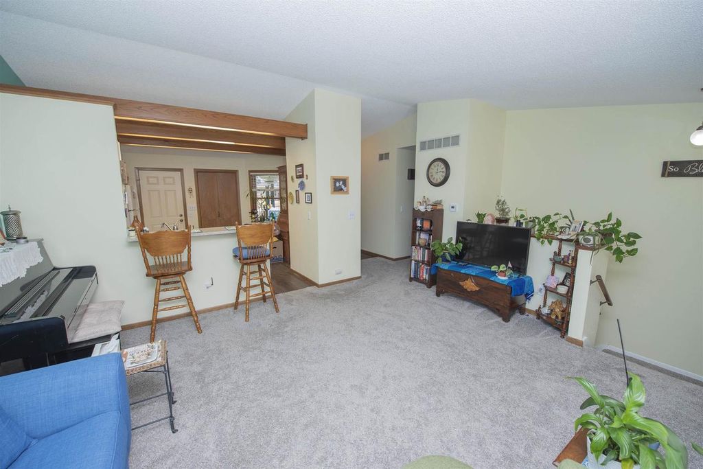 Photo of 400 Soo Marie AVENUE, Stevens Point, WI 54481 (MLS # 22600964)