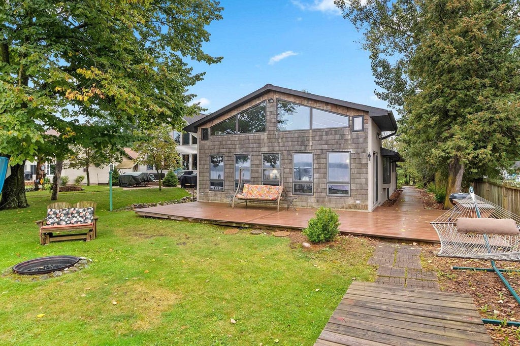 Photo of 9401 County Road G, Suring, WI 54174 (MLS # 50332782)