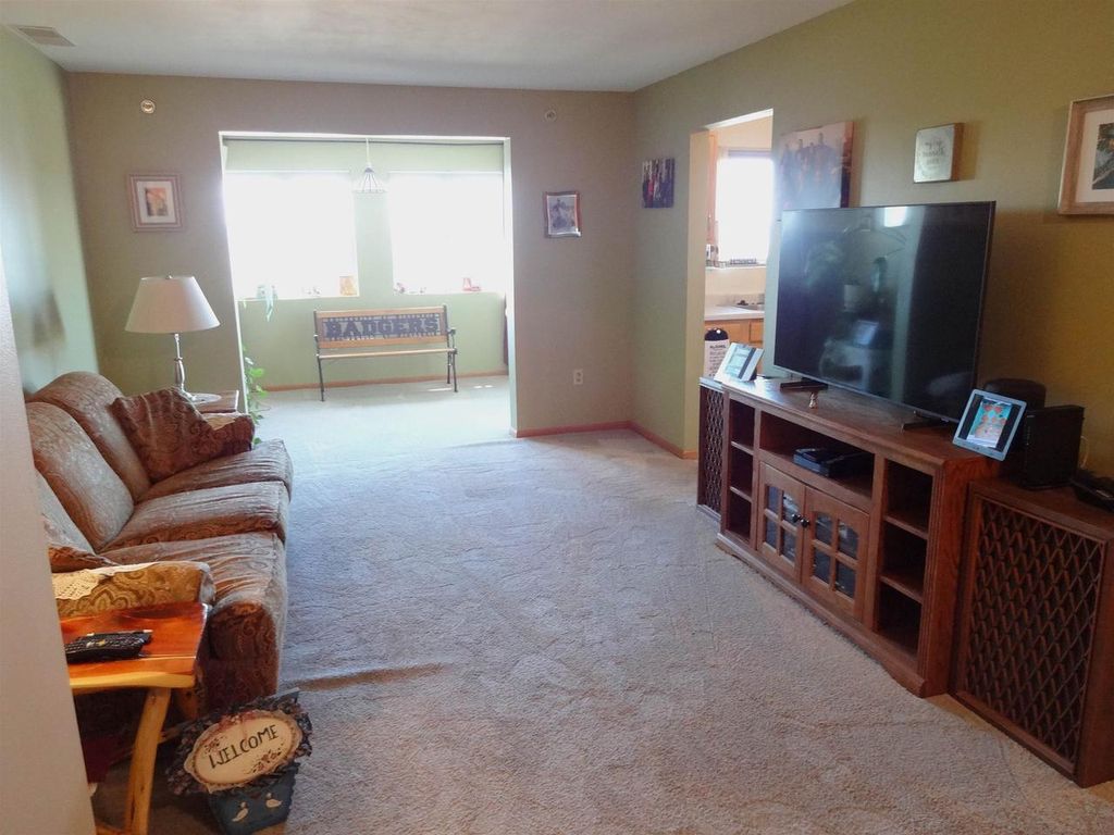 Photo of 102 Prairie Heights DRIVE #406, Verona, WI 53593 (MLS # 2017283)