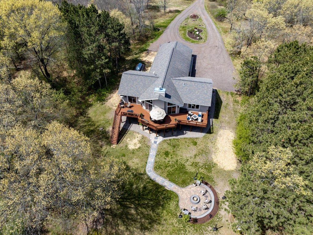 Photo of N14314 Clearview ROAD, Necedah, WI 54646 (MLS # 2022719)