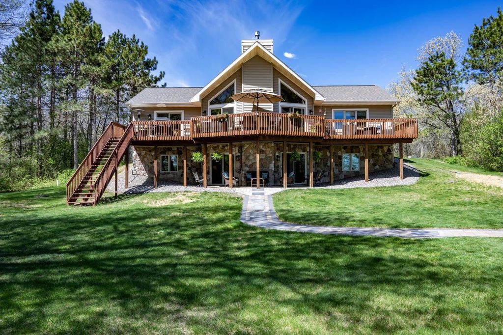 Photo of N14314 Clearview ROAD, Necedah, WI 54646 (MLS # 2022719)