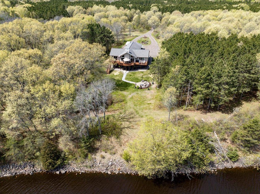 Photo of N14314 Clearview ROAD, Necedah, WI 54646 (MLS # 2022719)