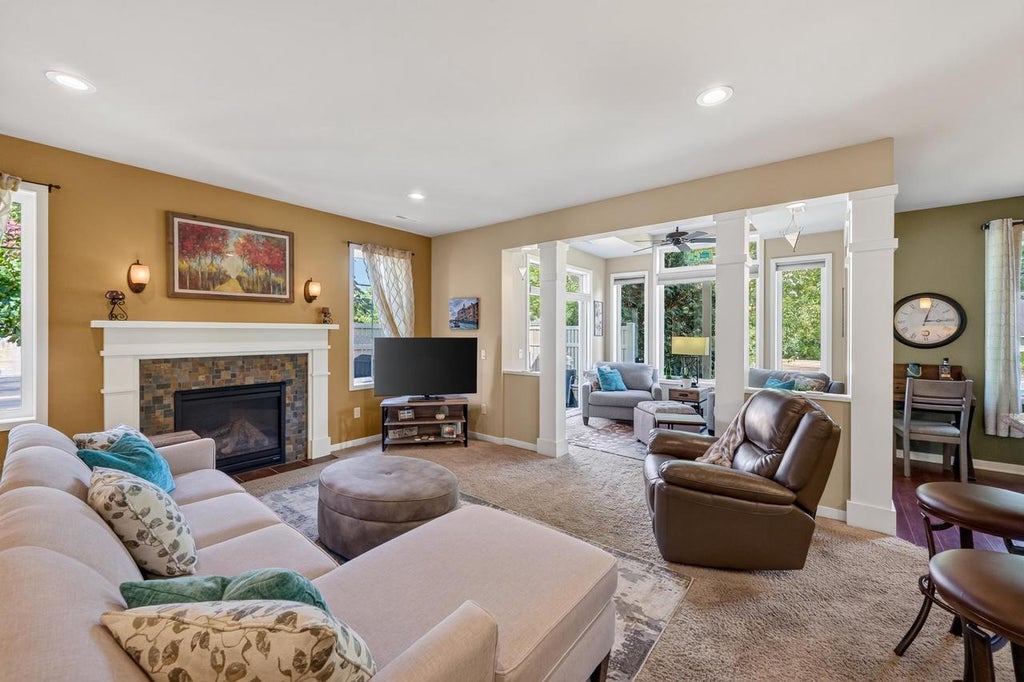 Photo of 8201 Saddle Stone LANE, Madison, WI 53719 (MLS # 2032273)