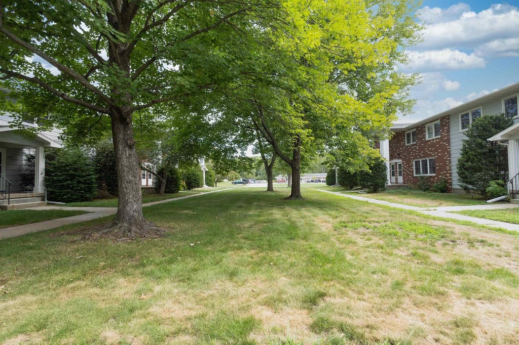 Photo of 1420 21st Avenue South AVE, Wisconsin Rapids, WI 54495 (MLS # 22604212)